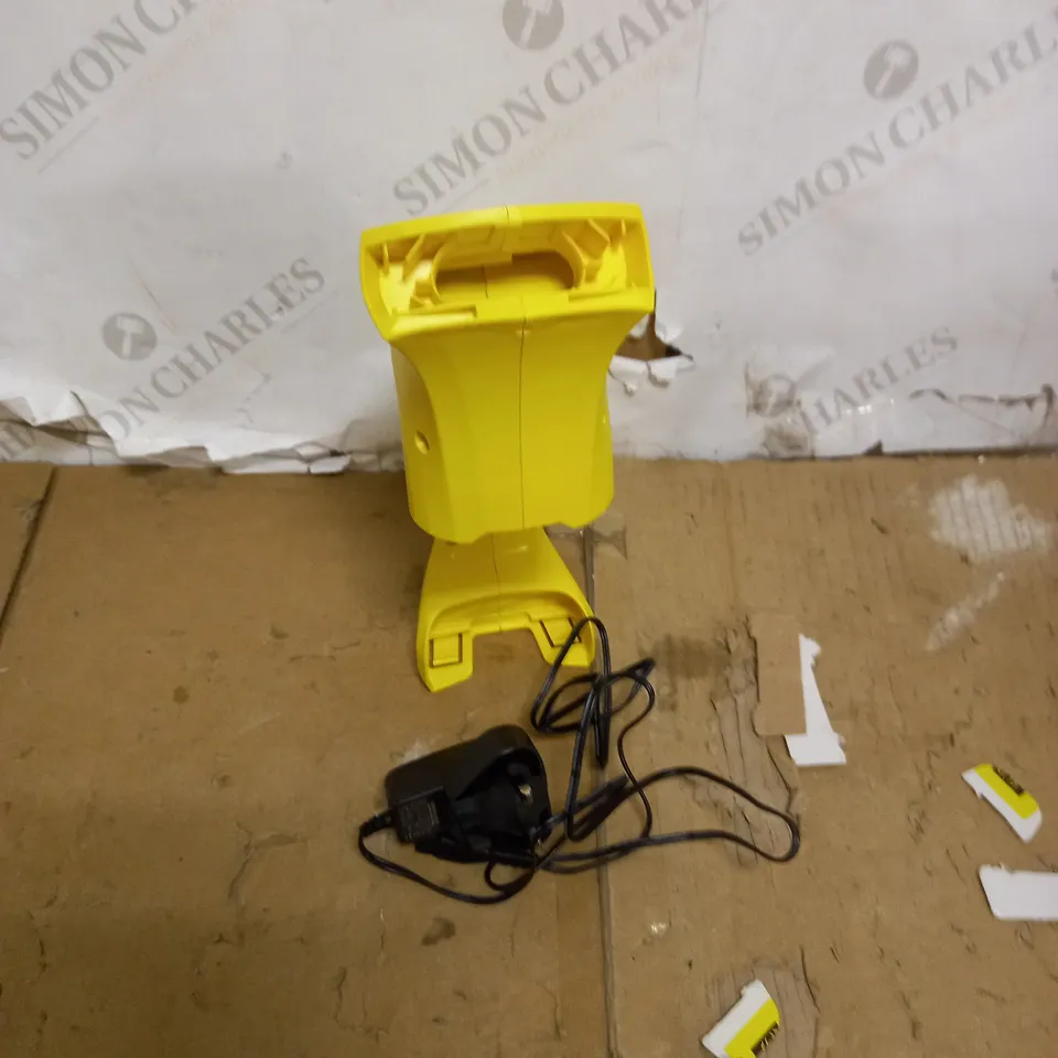 KARCHER WV1 WINDOW VAC 