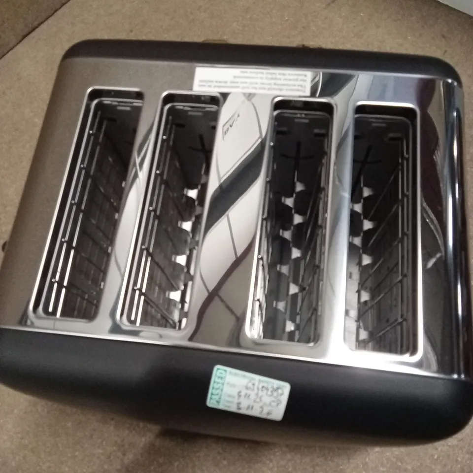 BOXED MORPHY RICHARDS 4-SLICE TOASTER - ACCENTS BLACK