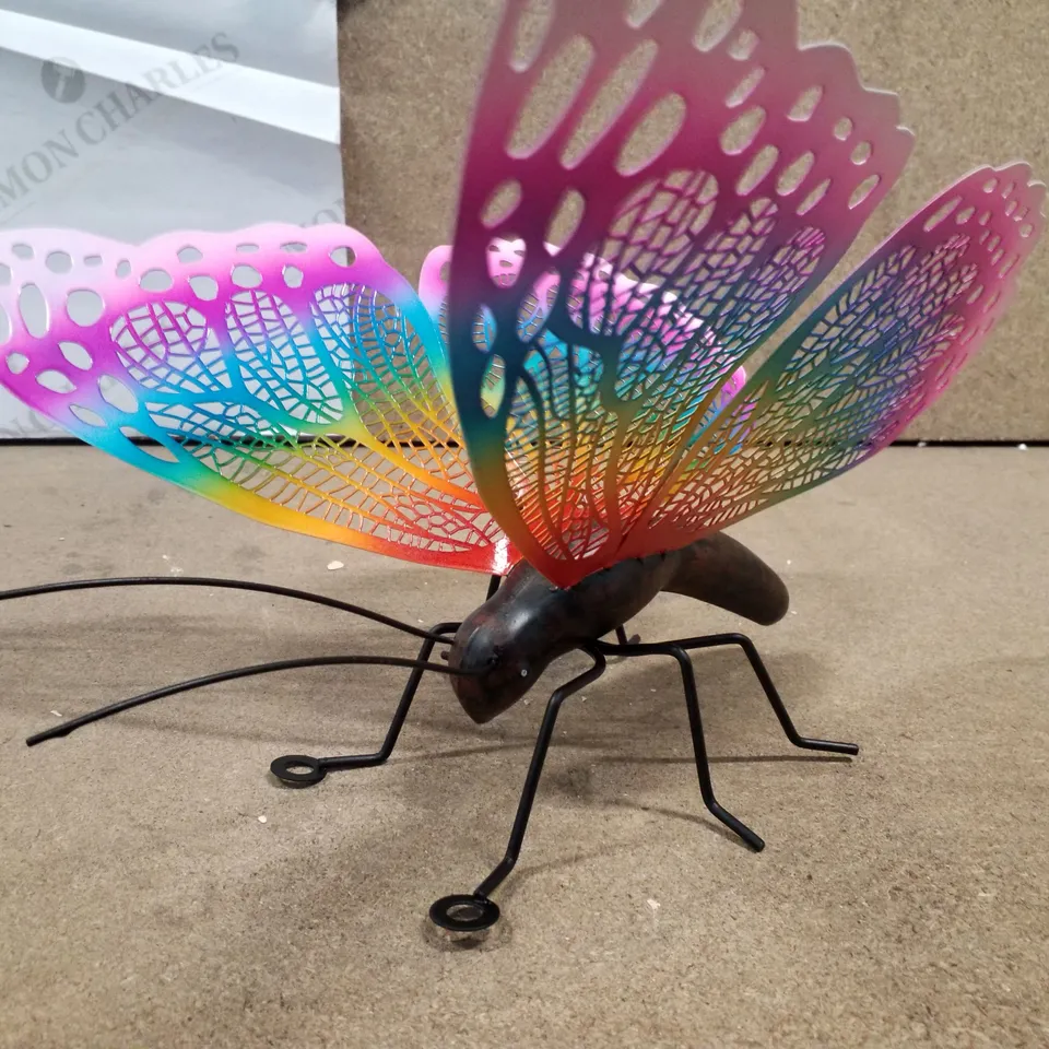 2 BOXED HOME2GARDEN METAL BUTTERFLIES (2 BOXES)