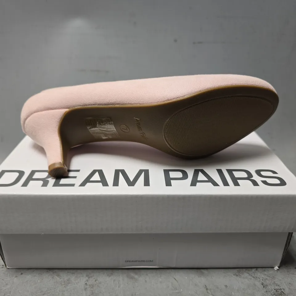 BOXED DREAM PAIRS SUEDE PINK HEELS - UK 5 