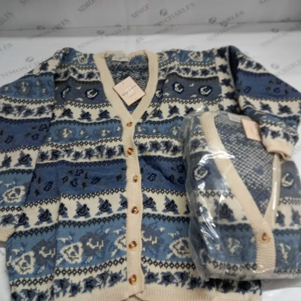 LOT OF 16 LA MEILLE BUTTON FRONT CARDIGANS - SIZE UNSPECIFIED