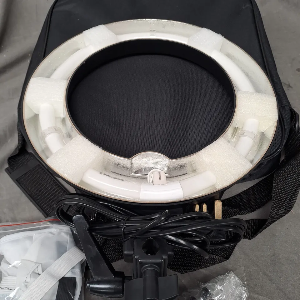 HWAMART RING LIGHT WITH BAG
