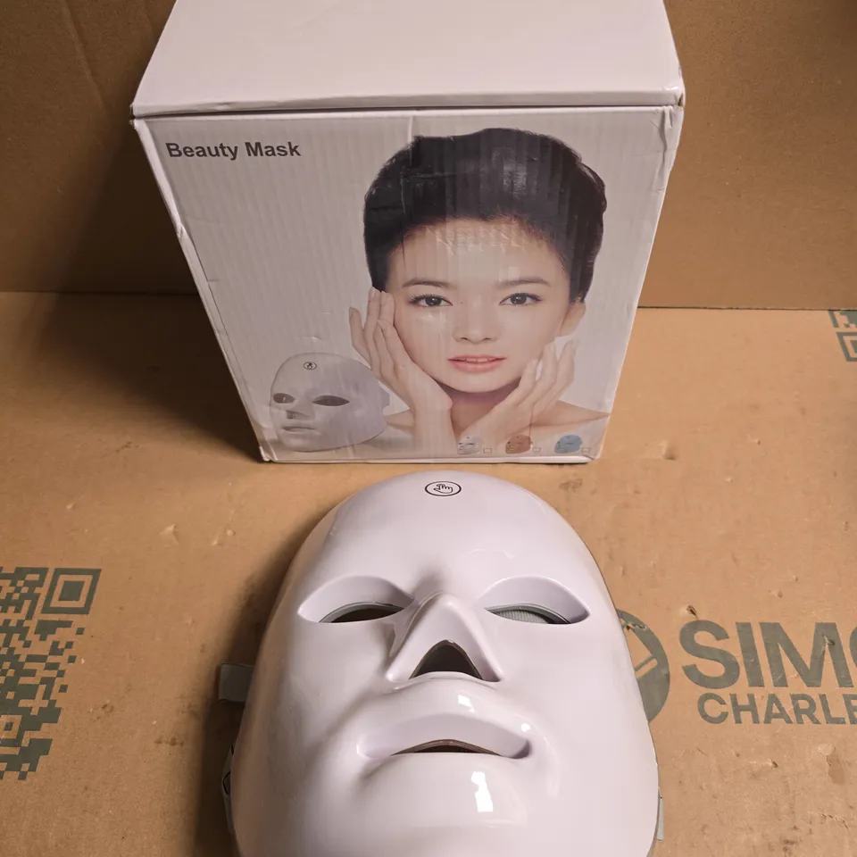 BEAUTY MASK FACIAL MASK DEVICE – WHITE