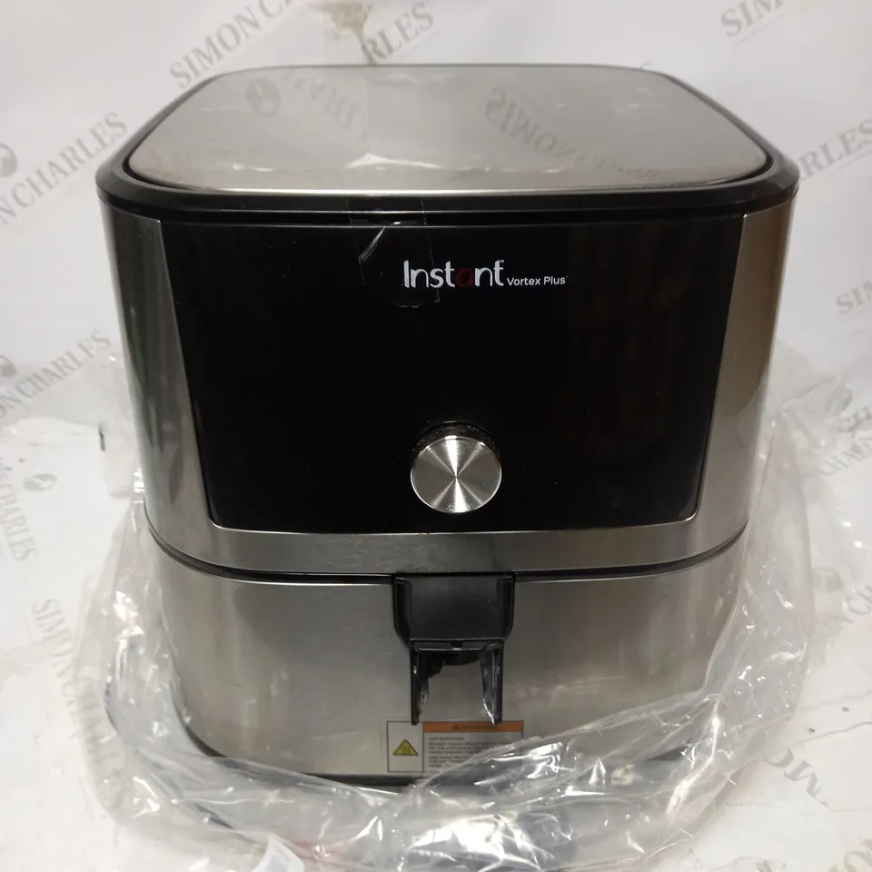 INSTANT VORTEX 6 PLUS AIR FRYER