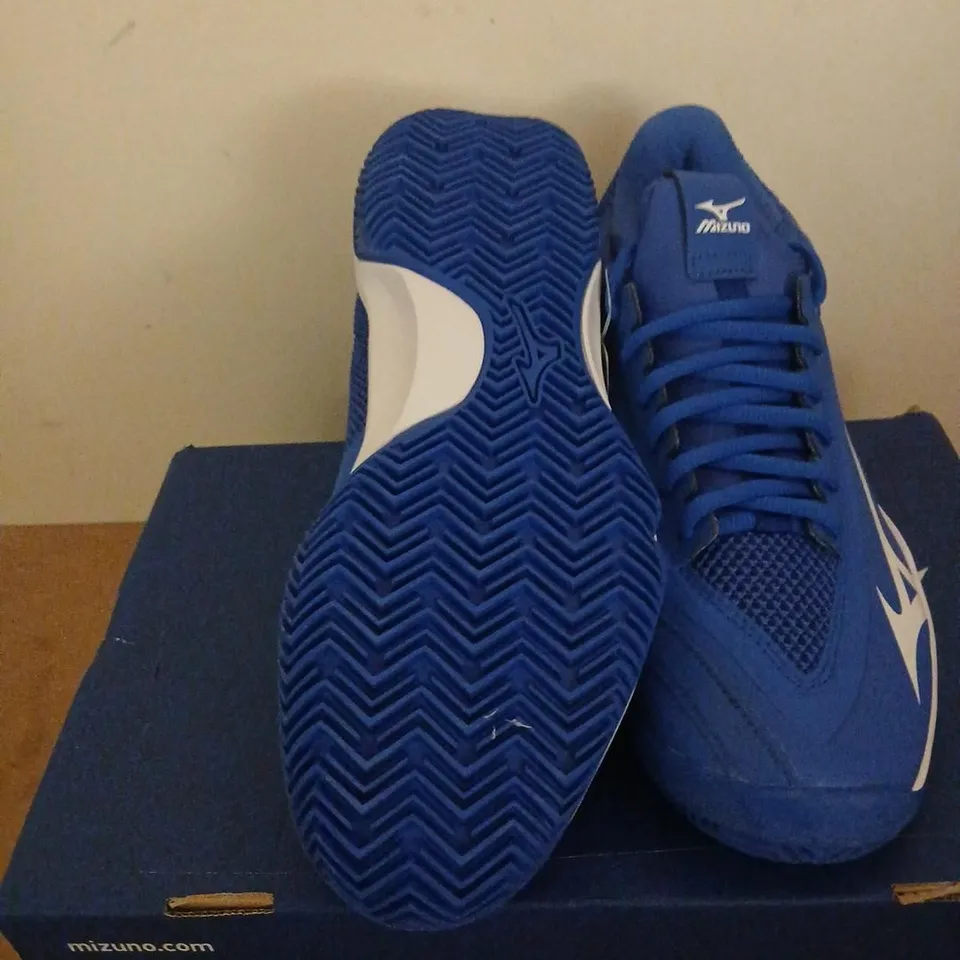 MIZUNO WAVE IMPULSE CC TENNIS SHOES – UK 6 (US 8.5) – BLUE