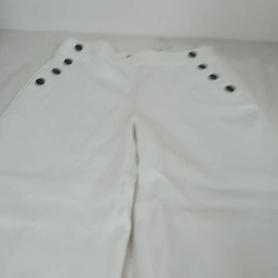 HOBBS LONDON WHITE TROUSERS – UK 12 (DE 38, ES 40, MX 32, US 8)