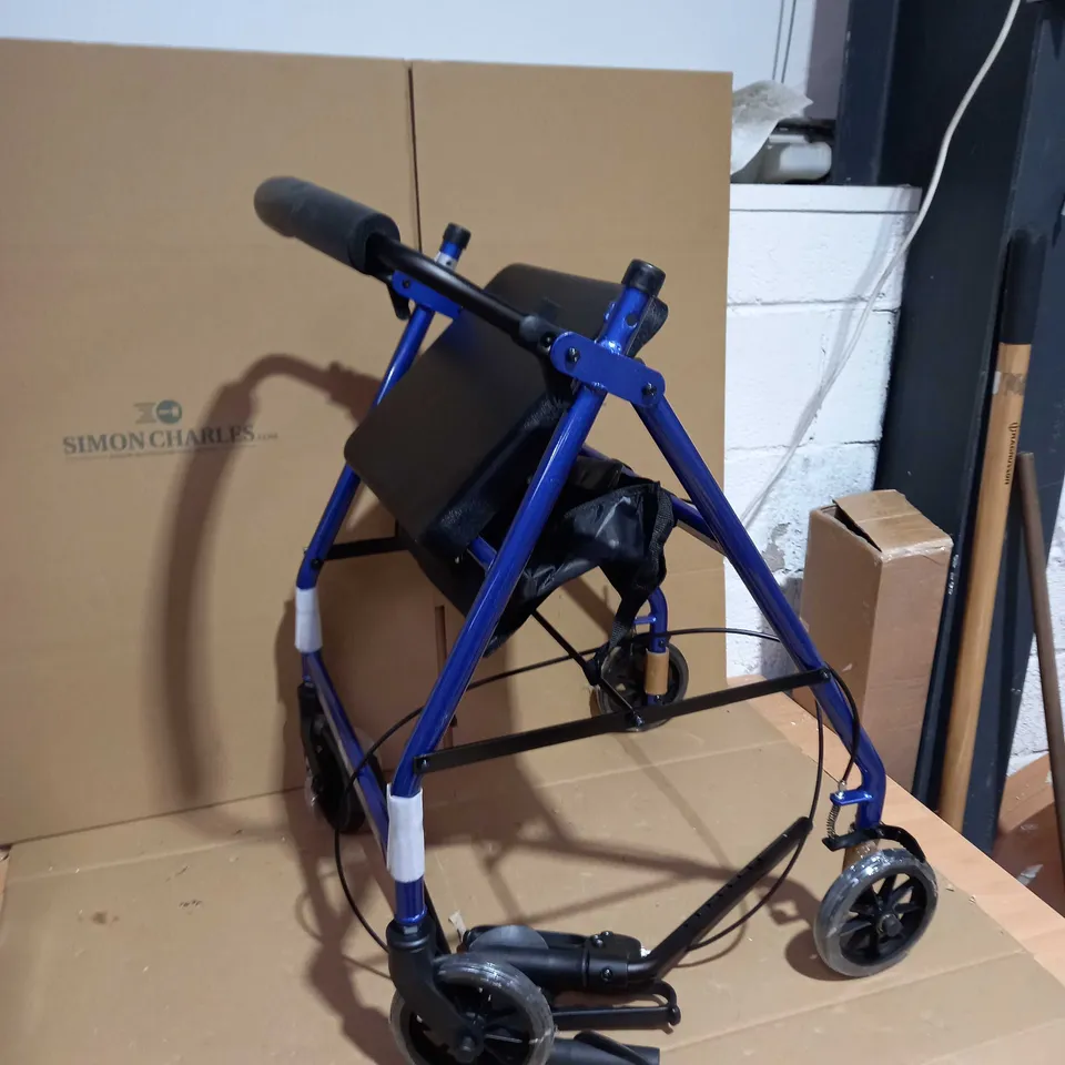 DRIVE R6 ALUMINIUM ROLLATOR WITH PADDED SEAT