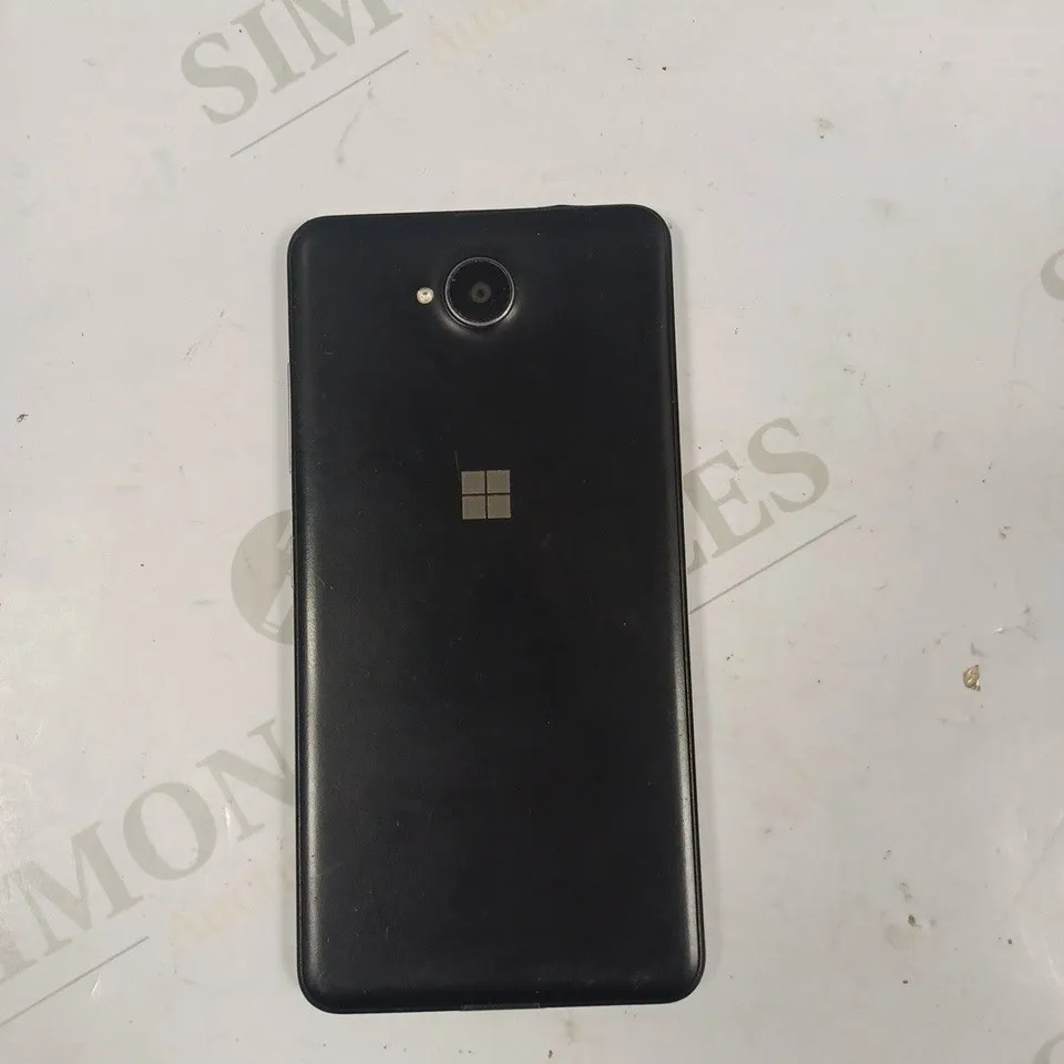 MICROSOFT LUMIA 650 MOBILE PHONE