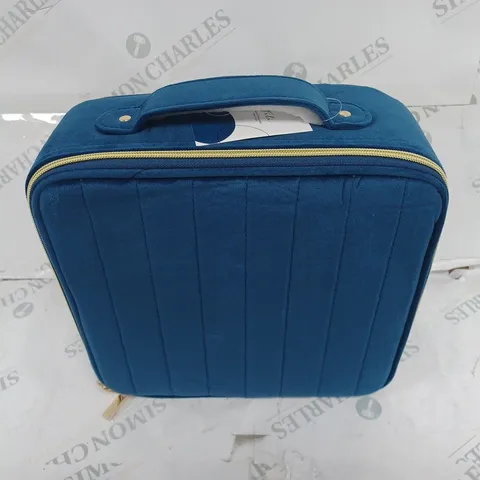 TILI VELVET QUILTED MAKE-UP ORGANISER LARGE VANITY CASE - NAVY