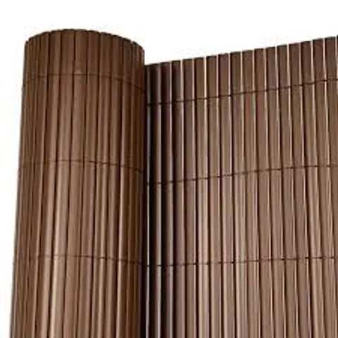 BOXED 4786 1M X 5M BROWN PVC OUTDOOR GARDEN FENCING PRIVACY SCREEN ROLL