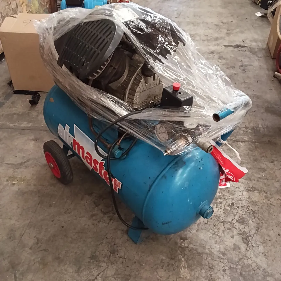 AIRMASTER TIGER 14/100P (O/L) 14CFM 100 LITRE 3HP BELT DRIVEN AIR COMPRESSOR (230V) 