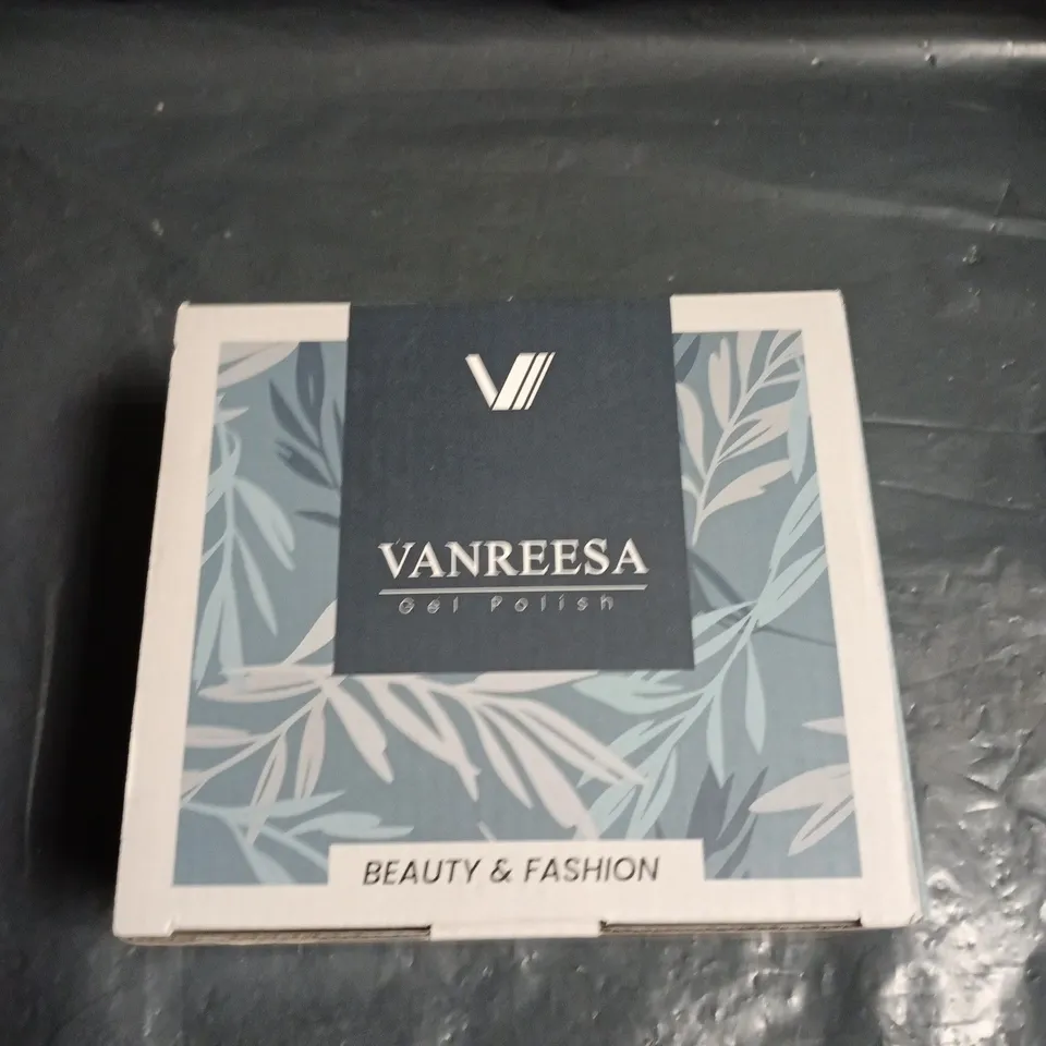 VANREESA BEAUTY & FASHION NAIL POLISH SET – COLOURFUL COLLECTION