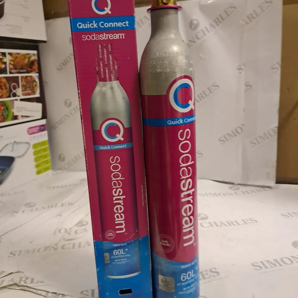 BOXED GAS CYLINDER QUICK CONNECT FOR SODA STREAM 