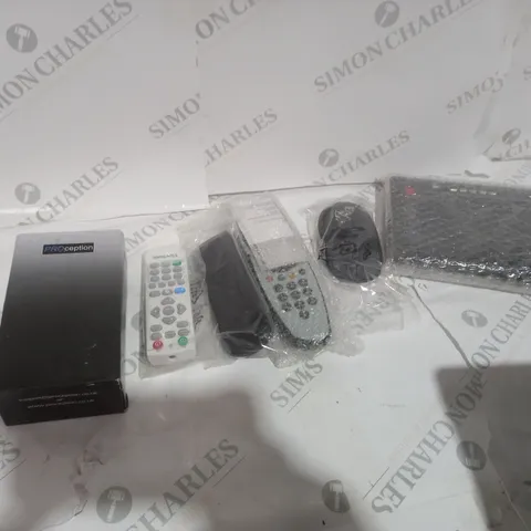 TOTE OF APPROXIMATELY 14 ASSORTED ELECTRICAL ITEMS TO INCUDE A SKY REMOTE AND A HUB