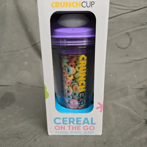 BOXED CRUNCH CUP CEREAL ON THE GO BOTTLE – PURPLE LID