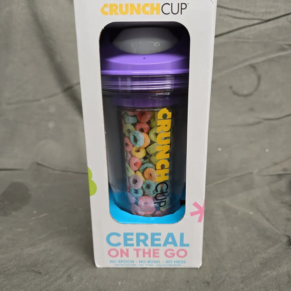 BOXED CRUNCH CUP CEREAL ON THE GO BOTTLE – PURPLE LID