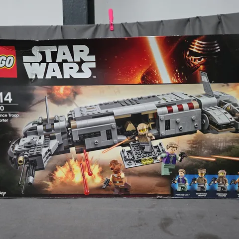 BOXED LEGO STAR WARS 75140 - RESISTANCE TROOP TRANSPORTER