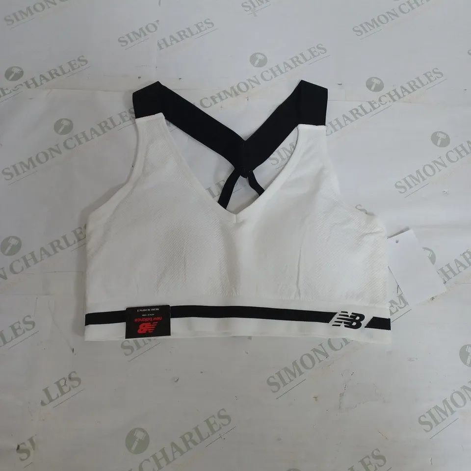 NEW BALANCE SPORTS BRA IN WHITE - XL