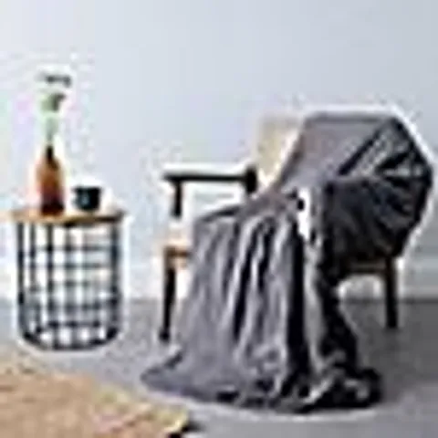 COZEE HOME FAMILY SIZED FAUX FUR & VELVETSOFT HEATED THROW