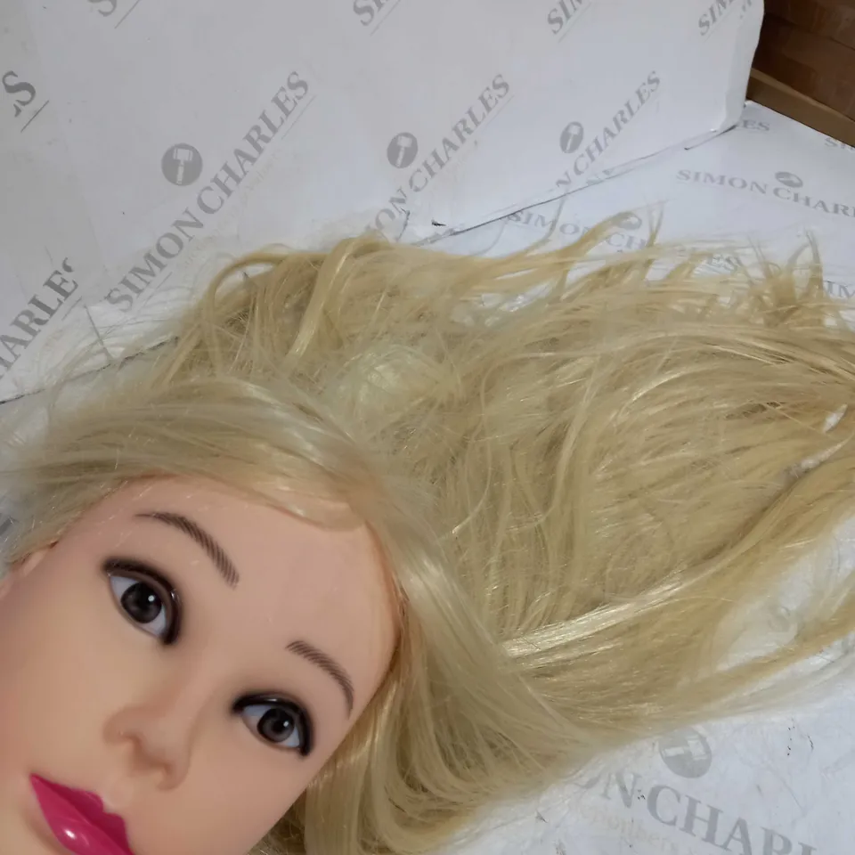 MANNEQUIN HEAD WITH BLONDE FAUX HAIR  