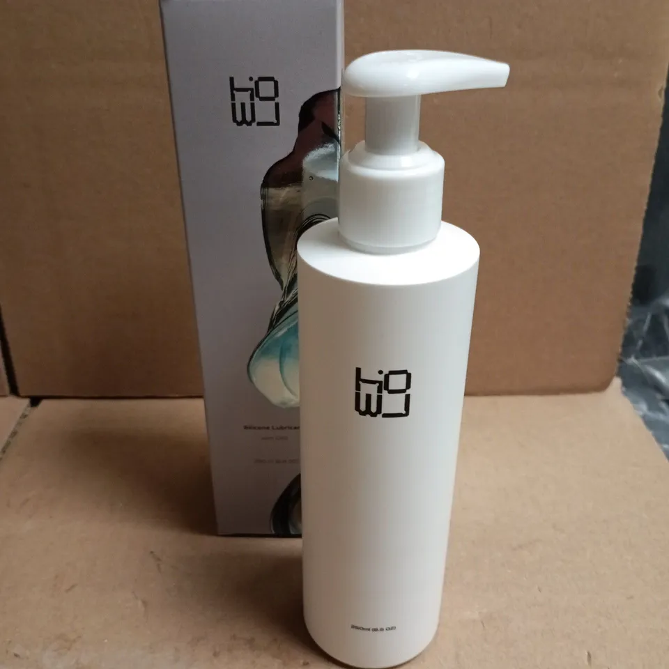 HOWL SILICONE LUBRICANT WITH CBD 250ML 