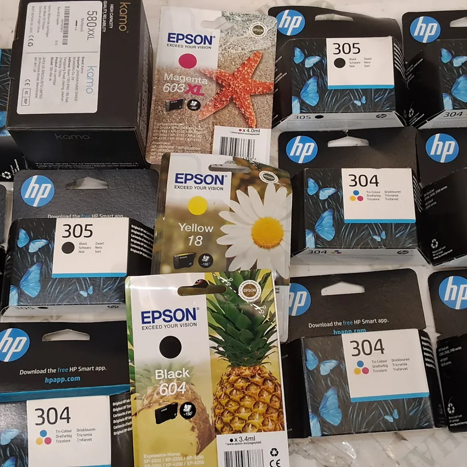 LOT OF 14 ASSORTED PRINTER INK CARTRIDGES TO INCLUDE HP AND EPSON