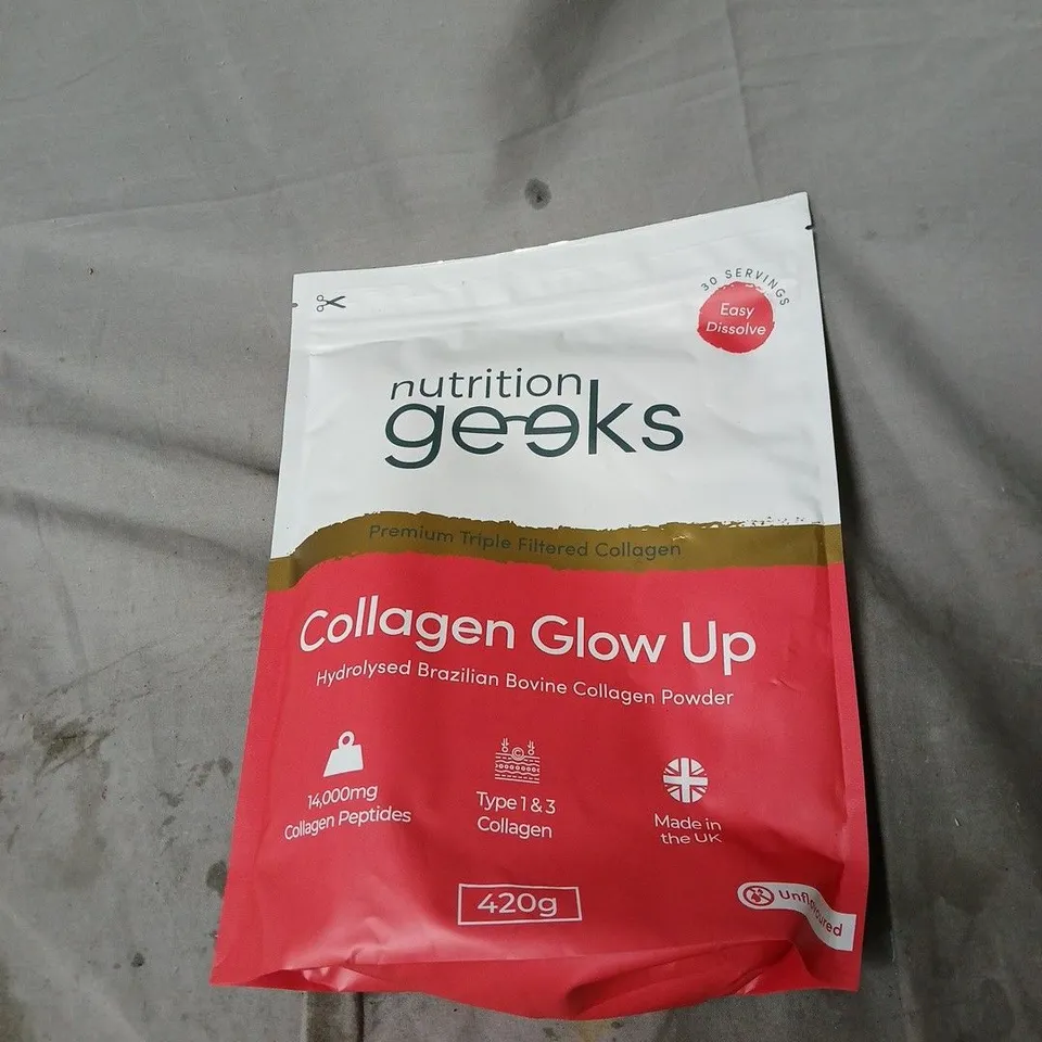 NUTRITION GEEKS COLLAGEN GLOW UP – HYDROLYSED BRAZILIAN BOVINE COLLAGEN PEPTIDES POWDER, 420G (MADE IN THE UK)
