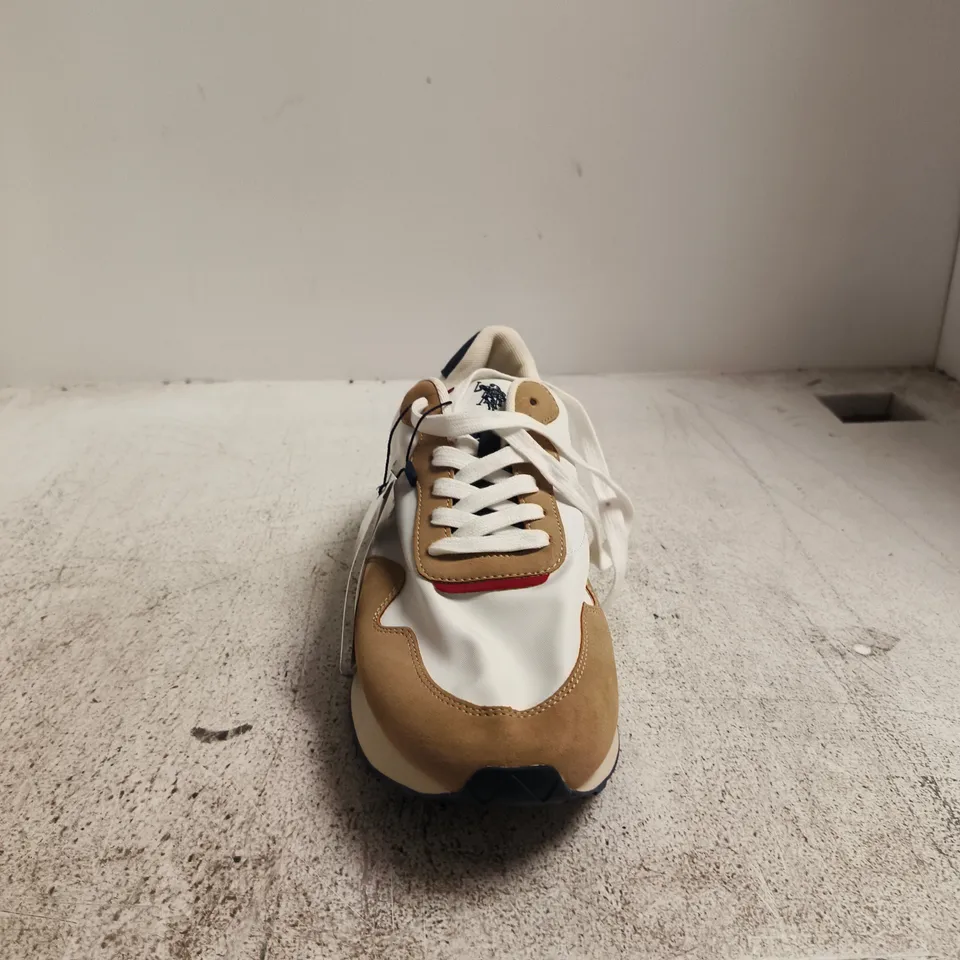 US POLO ASSN TRAINERS – WHITE & TAN, UK 9.5 (EU 44)