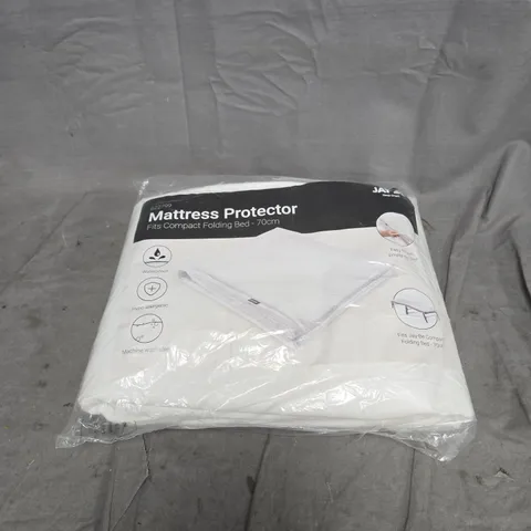 JAY-BE MATTRESS PROTECTOR FOR 70CM COMPACT FOLDING BED