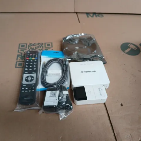APPROXIMATELY 15 ASSORTED HOUSEHOLD PRODUCTS TO INCLUDE REMOTE CONTROLS , HIGH QUALITY CABLES AND LOGITECH MOUSE