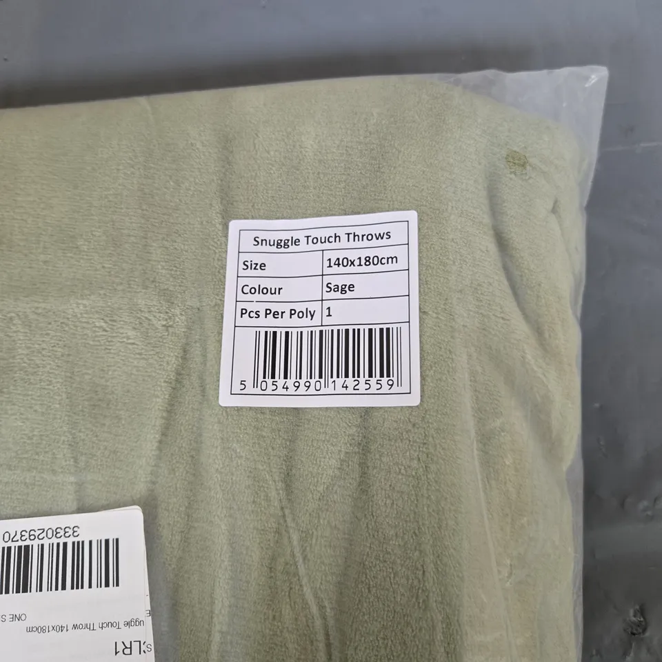 Snuggle Touch Throw – Sage, 140x180 cm