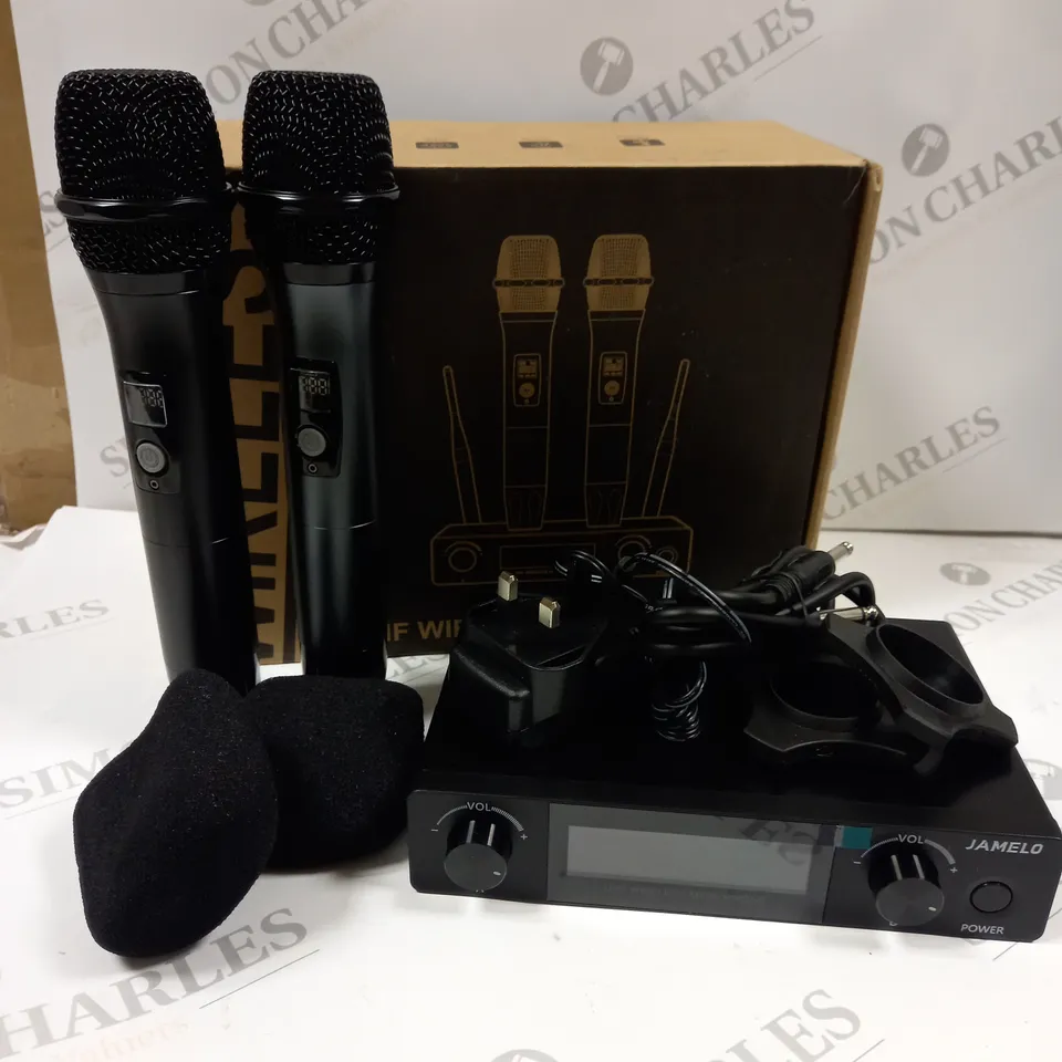 BOXED UHF WIRELESS MIRCOPHONE 