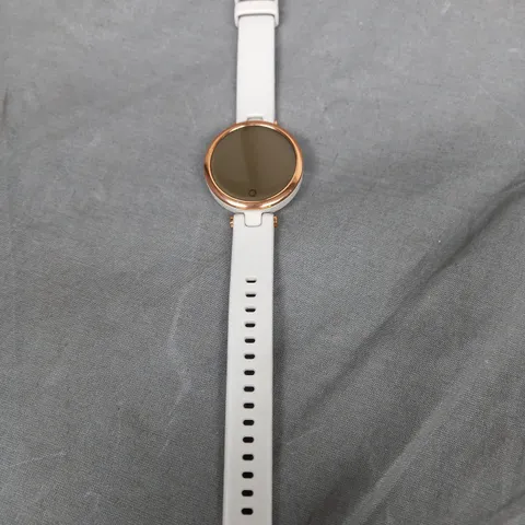 GARMIN LILYS SPORTS WATCH