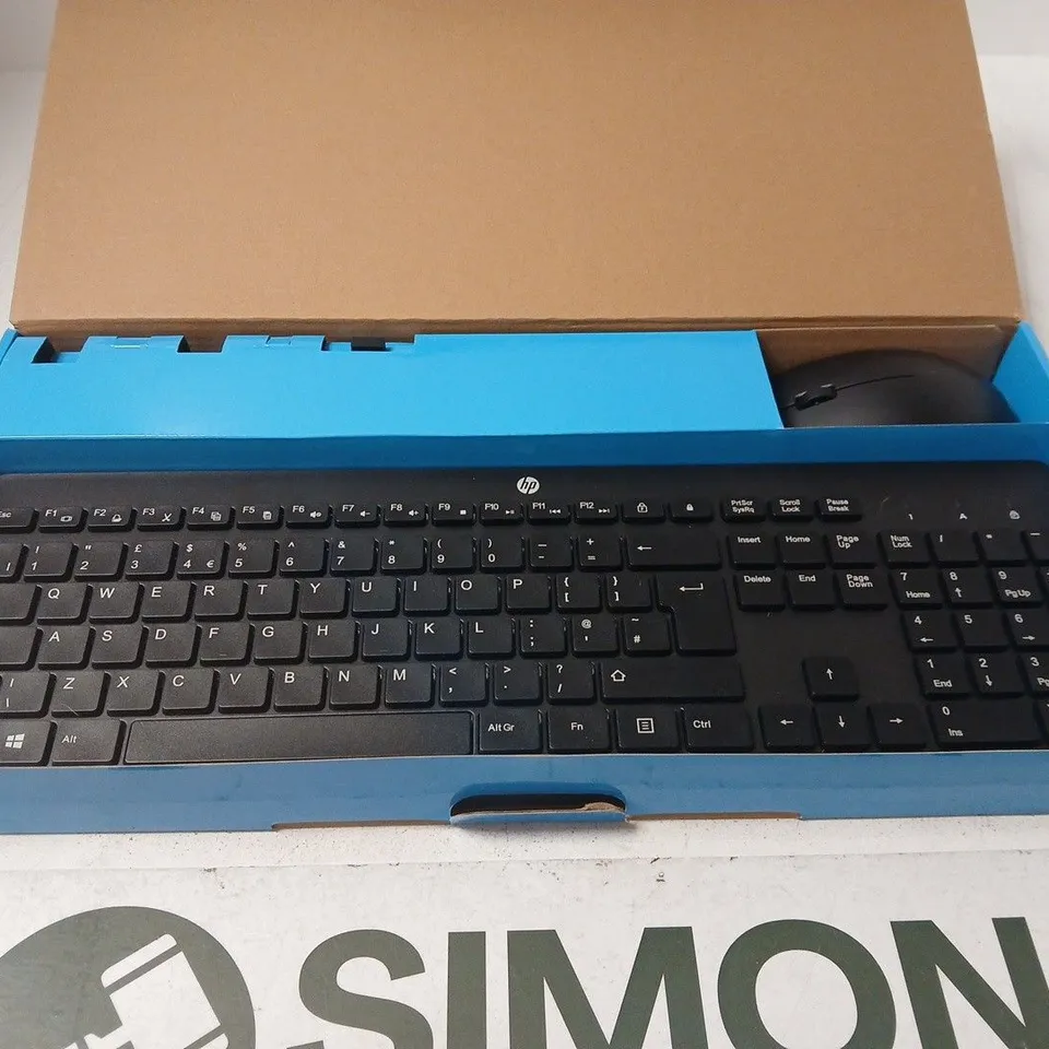 HP 230 WIRELESS KEYBOARD & MOUSE COMBO – BOXED