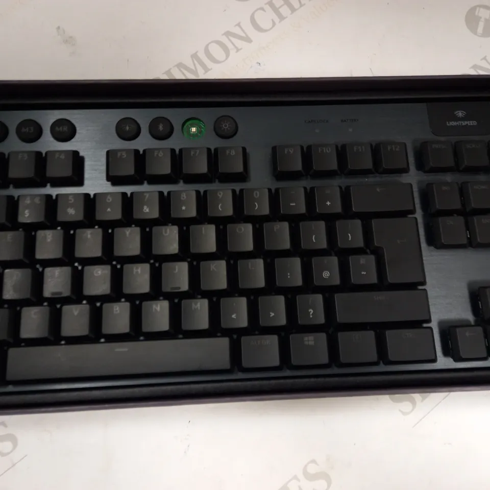 LOGITECH G915 LIGHTSPEED WIRELESS LIGHTSYNC RGB MECHANICAL GAMING KEYBOARD