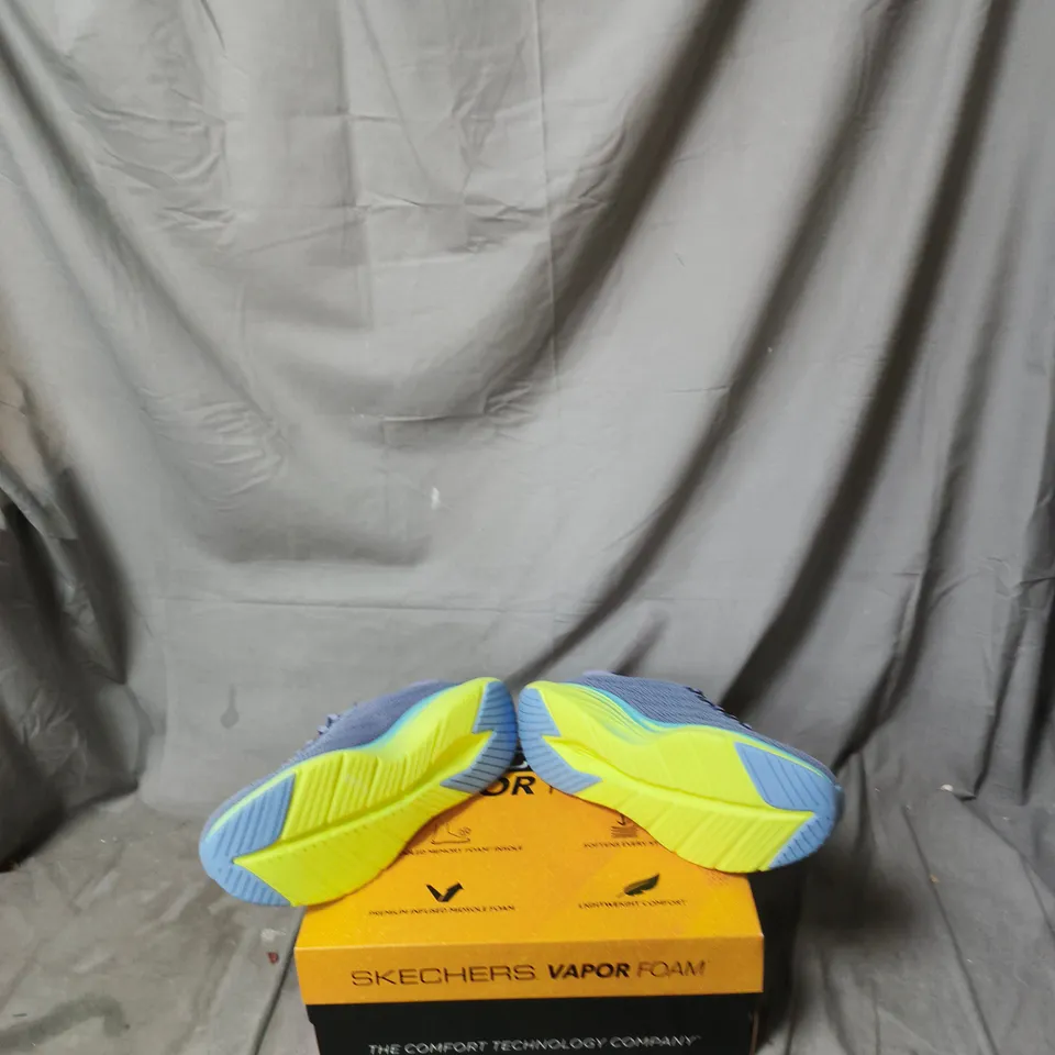 SKECHERS VAPOR FOAM WOMEN'S SHOES – UK 8 (US 10), PURPLE KNIT WITH NEON ACCENTS