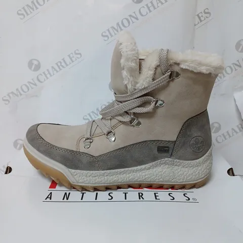 BOXED RIEKER ANTISTRESS WARM HIKING BOOTS, CREAM - SIZE 6