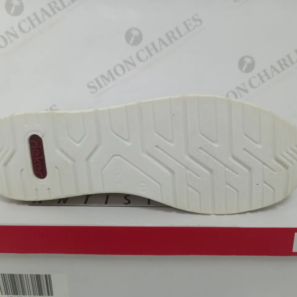 RIKER ANTISTRESS BIEGE SIZE 7.5 TRAINER
