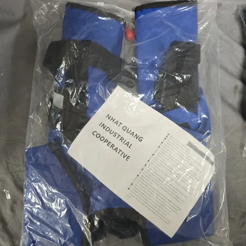 Blue life vest (PFD) in sealed packaging – NHAT QUANG Industrial Cooperative
