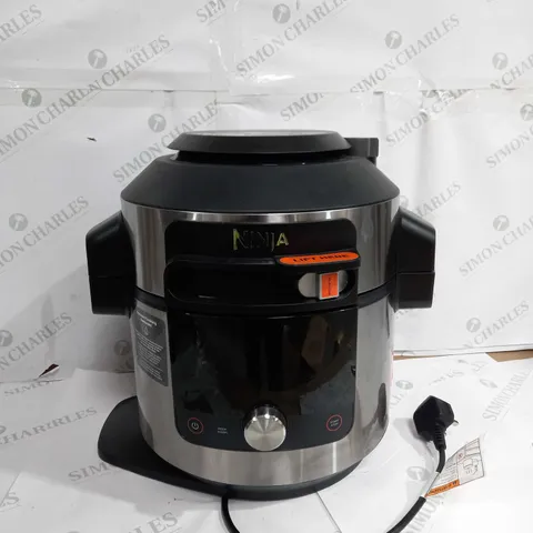 NINJA FOODI MAX SMARTLID 7.5L MULTI COOKER & AIR FRYER