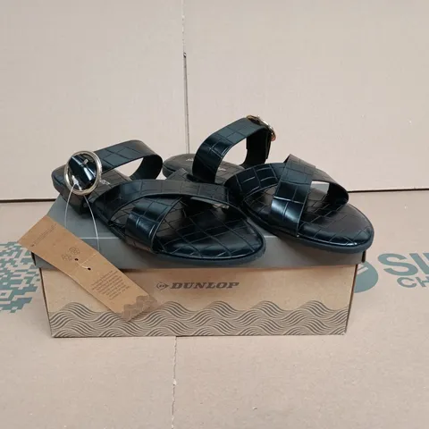 DUNLOP JADE BLACK SIZE 6 SANDALS BOXED
