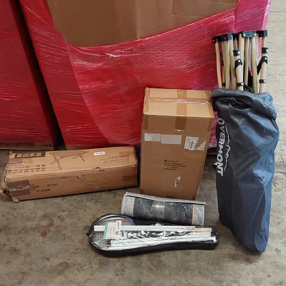 PALLET OF ASSORTED HOMEWARE AND CONSUMER PRODUCTS TO INCLUDE; OVERMONT FOLDING CAMPING BED, FOLDING TABLE, BADMINTON SET, RUG, DISPLAY STAND ECT.