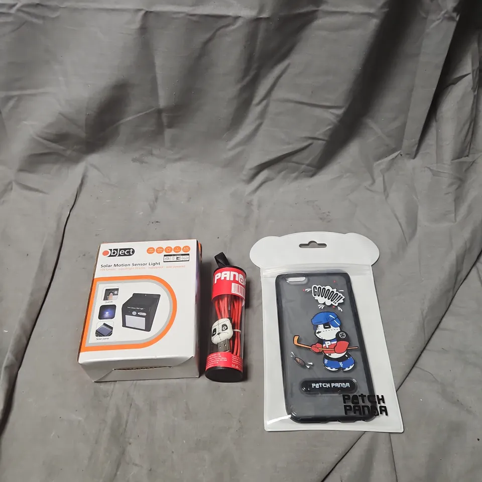 BOX OF ASSORTED ITEMS INCLUDING SOLAR MOTION SENSOR LIGHT , PATCH PANDA SMARTPHONE CASES 