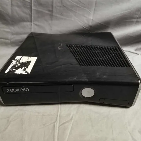 MICROSOFT XBOX 360 S GAMES CONSOLE (SLIM) IN BLACK - MODEL 1439 (CONSOLE ONLY)
