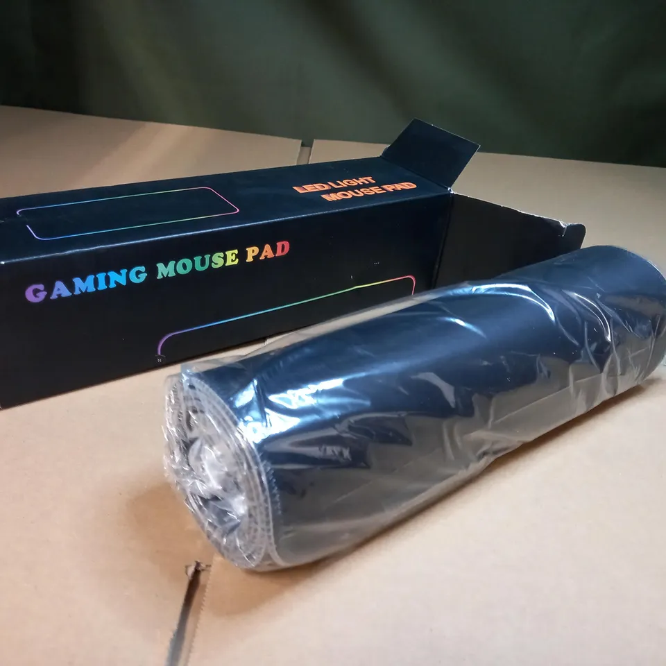 BOXED GAMING LED LIGHT MOUSE PAD
