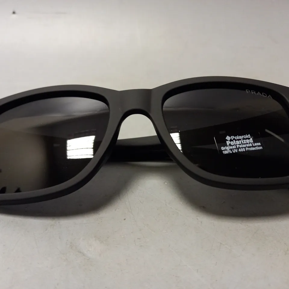 BOXED PRADA SUNGLASSES (5101)