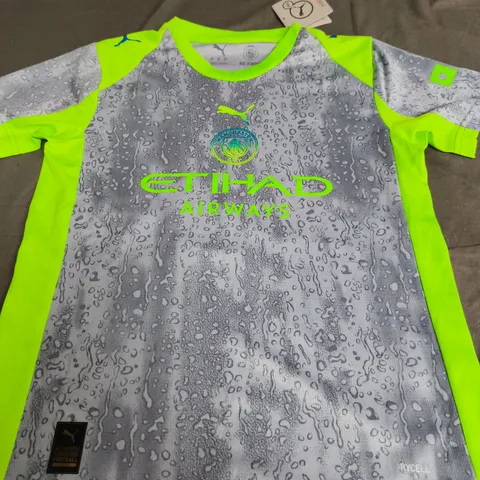 MANCHESTER CITY FC AWAY JERSEY – ASHCROFT 8 - SIZE 26- KIDS