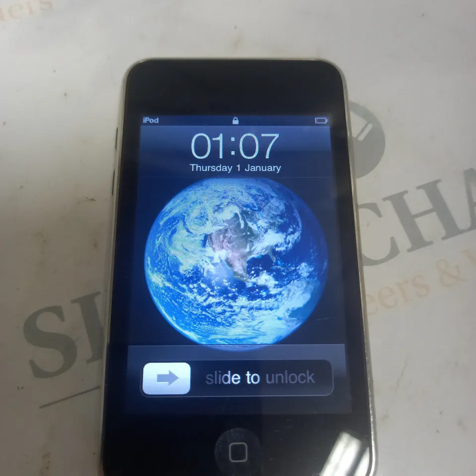 APPLE IPOD BLACK MODEL A1288