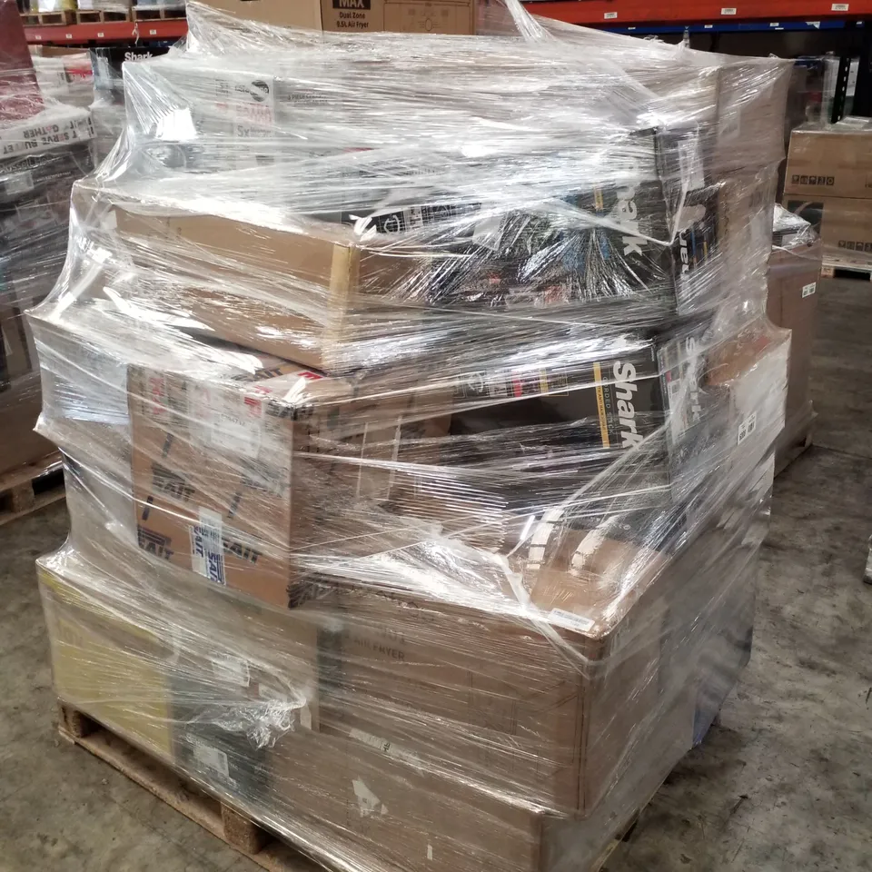 PALLET OF APPROXIMATELY 30 UNPROCESSED RAW RETURN HOUSEHOLD AND ELECTRICAL GOODS TO INCLUDE;