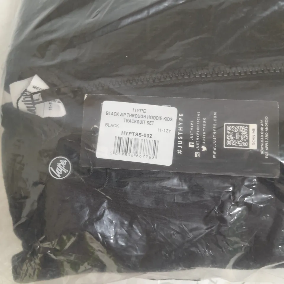HYPE KIDS ZIP THROUGH HOODIE TRACKSUIT SET IN BLACK SIZE 11-12YRS